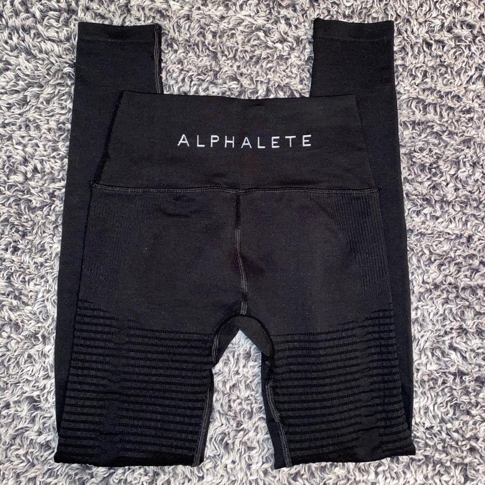 alphalete halo leggings